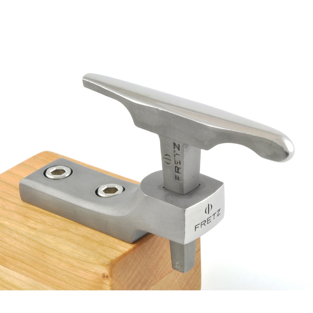 [814-1077] FRETZ R-2 Tapered Round Raising Stake
